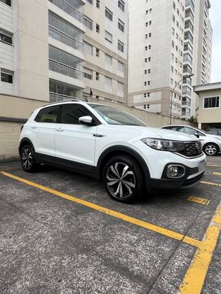 VOLKSWAGEN T-CROSS 1.4 250 TSI TOTAL FLEX HIGHLINE AUTOMÁTICO